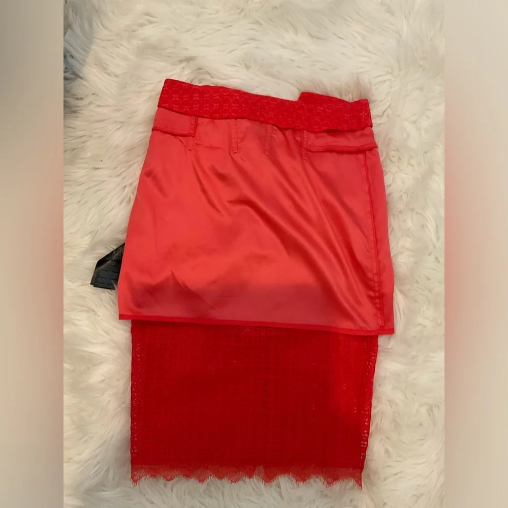 MARCIANO LACE PENCIL SKIRT - Picture 8 of 11